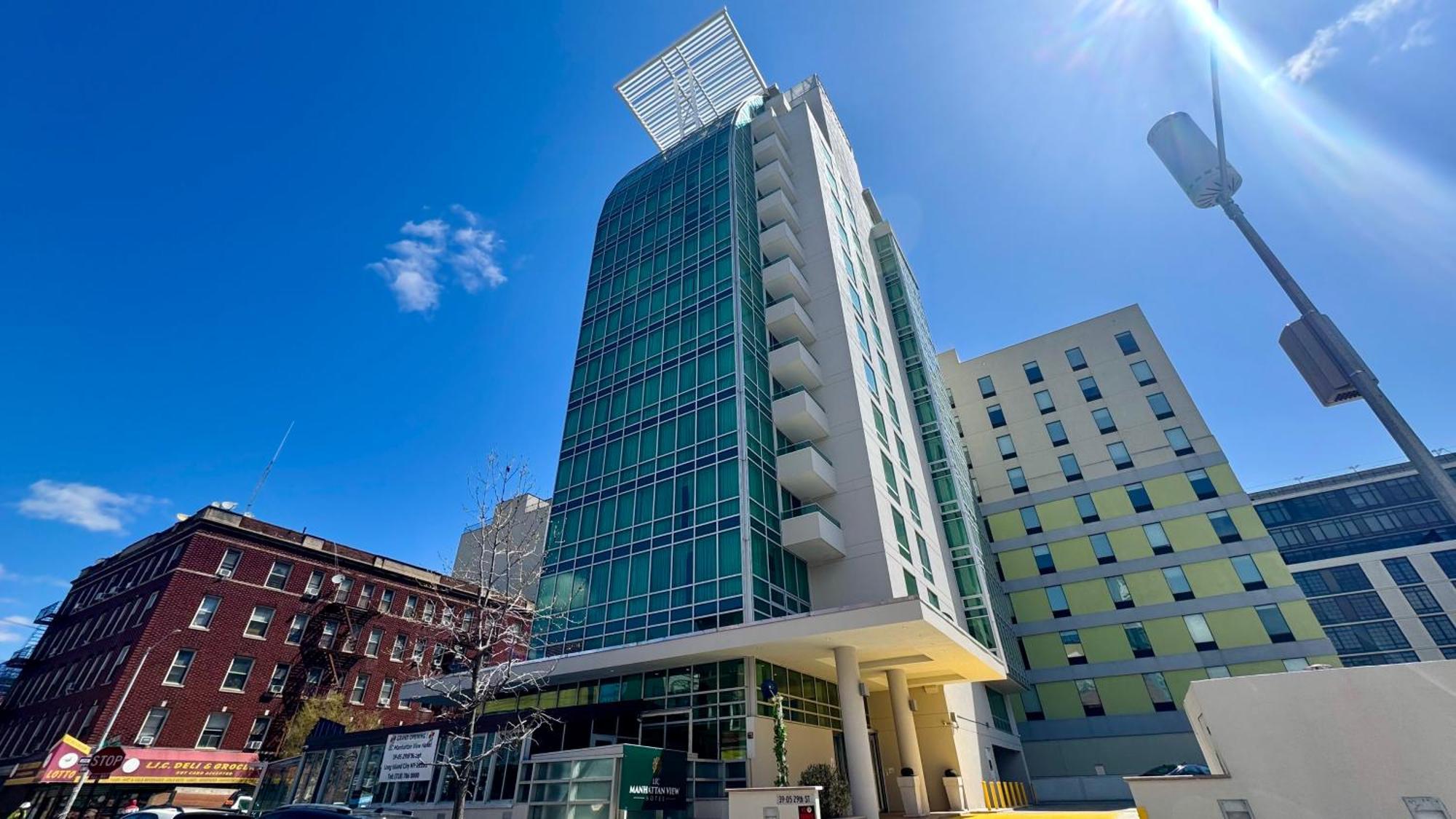 Lic Manhattan View Hotel Нью-Йорк Екстер'єр фото